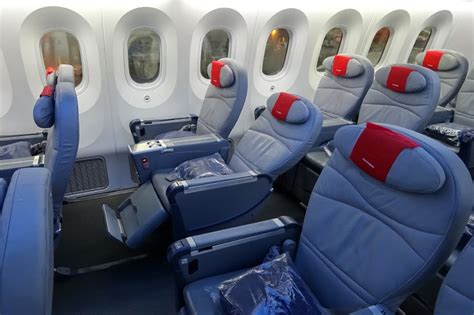 Review Norwegian Air 787 Premium Class — London To New York