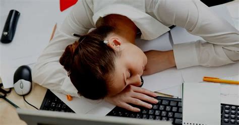 narcolepsy types causes symptoms and treatments