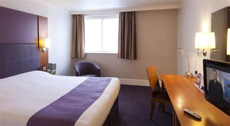 Premier inn hull city centre is located at tower street, citadel way, 0.4 miles from the center of hull. Отель Premier Inn Hull City Centre, Кингстон-на-Гулле ...