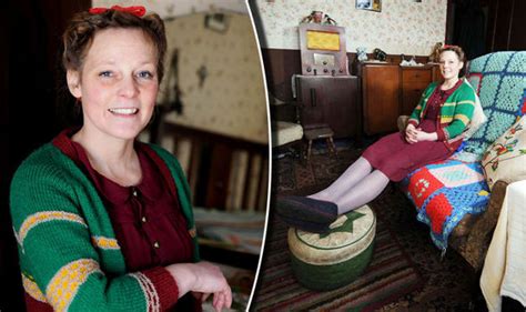 Wartime Woman Seeks Love To Live Simple 1940s Life Together Uk