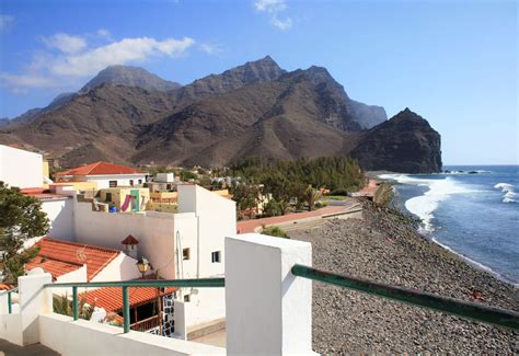 In The Canary And Cape Verde Islands Lord Jim Sailing Cape Verde