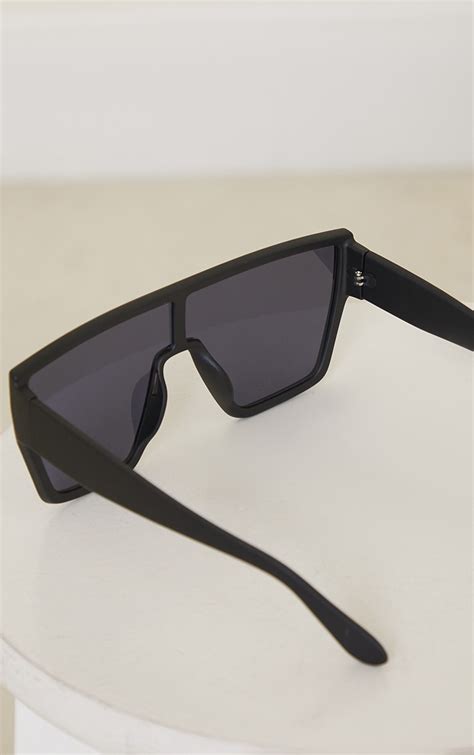 Black Matte Oversized Square Frame Sunglasses Prettylittlething Usa
