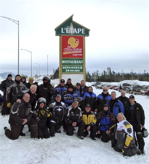 Guided Snowmobile Tours Choosing Tips Intrepid Snowmobiler