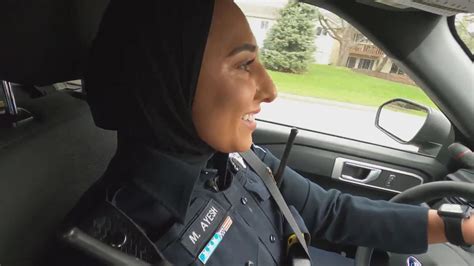 The First Hijabi Police Officer In Illinois Wants To Inspire