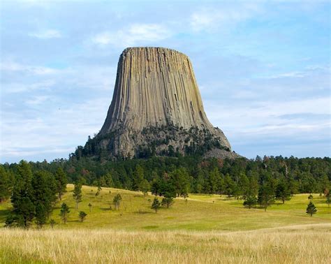 Devils Tower Photos And Facts About A National Monument Wanderwisdom
