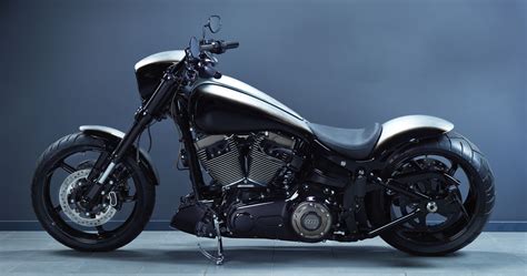 H-D Silver Surver - Motorcycle-Heaven Bächli AG