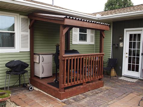 Deck stains range from essentially colorless to totally opaque, and choosing the right one depends on a for a newer deck, barr recommends a transparent stain, which lets you take advantage of the. Pellet Smoker Cooking: I Am Out - Building a Deck