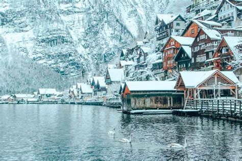 23 Photos Proving That Hallstatt Austria In Winter Is A