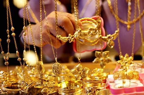 اسعار الذهب اليوم في الامارات. اليكم أسعار الذهب في الأردن اليوم الثلاثاء 11 أغسطس 2020 ...