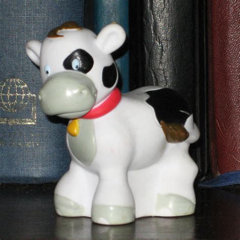 Percys World Of Toys Series 2 3313 Cow Spotted