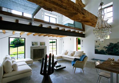 Converted barn turned into a contemporary home. french-barn-converted-into-house-6 | Trendland