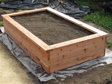 How To Build A Simple Wooden Planter Box