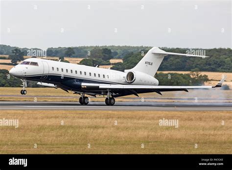 Executive Business Jet Aircraft Hi Res Stock Photography And Images Alamy