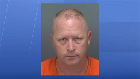 florida probation officer accused of sex with offender