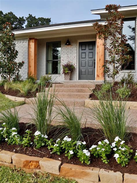 Shrubs For A Ranch Style Home Front Foundation Plants Rooms Are