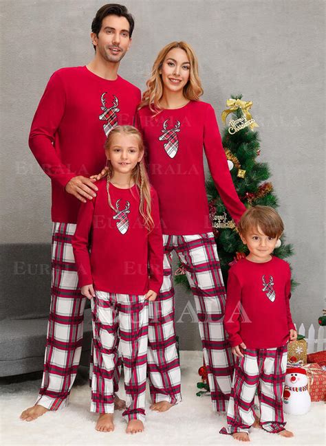 Pijamale De Crăciun Pentru întreaga Familie Shopping In Romania