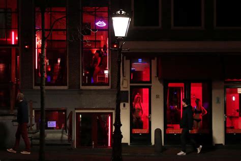 Prostitution Le Centre Ville Damsterdam Va éteindre Ses Lumières Rouges Flipboard