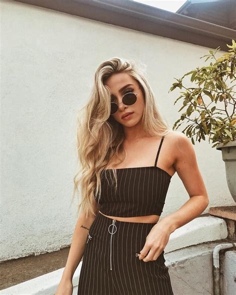 Aesthetic Outfit Baddie Cute Instagram Poses Collection By Tessa