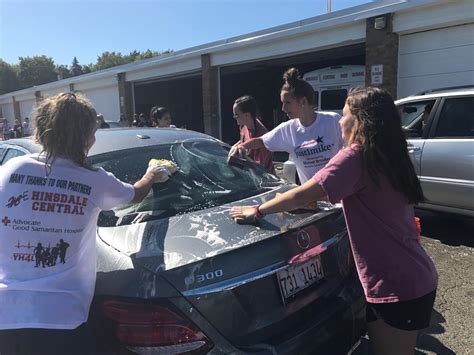 Girls Swim And Dive Hosts Car Wash Devils Advocate