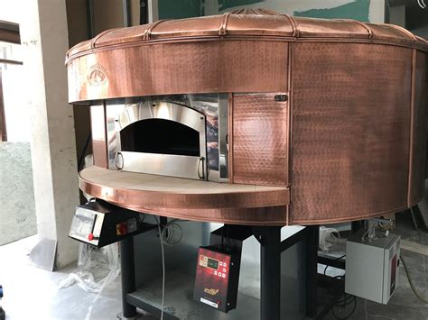 Artisan Commercial Wood Fired Oven Customised Copper Mobi Pizza