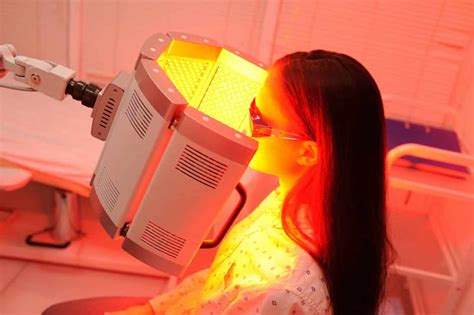 Top 5 Benefits Of Red Light Therapy The Healthy Voyager