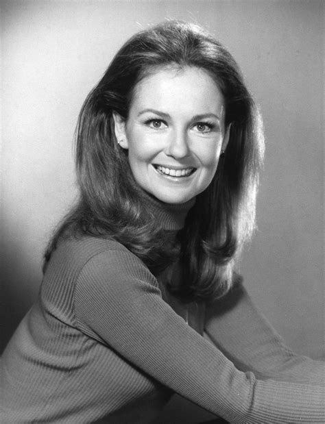 January 9 Entertainer Shelley Fabares Poses Portrays Jenny Bedford In