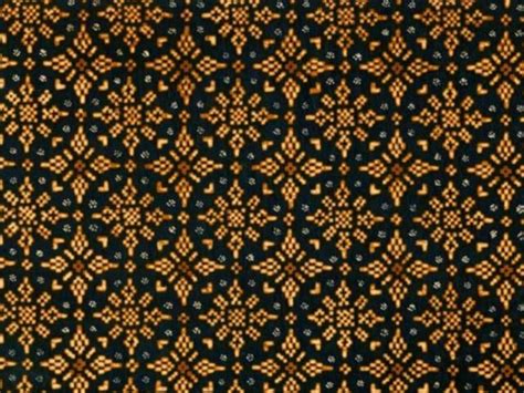Termasuk dalam motif ini adalah motif semen, buketan, terang bulan. RAGAM TOPENG NUSANTARA: 15 Jenis Nama Motif Batik ...