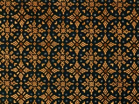 Termasuk dalam motif ini adalah motif semen, buketan, terang bulan. RAGAM TOPENG NUSANTARA: 15 Jenis Nama Motif Batik ...