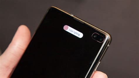 How To Create A Notification Light For Your Galaxy S10 Camera Cut Out