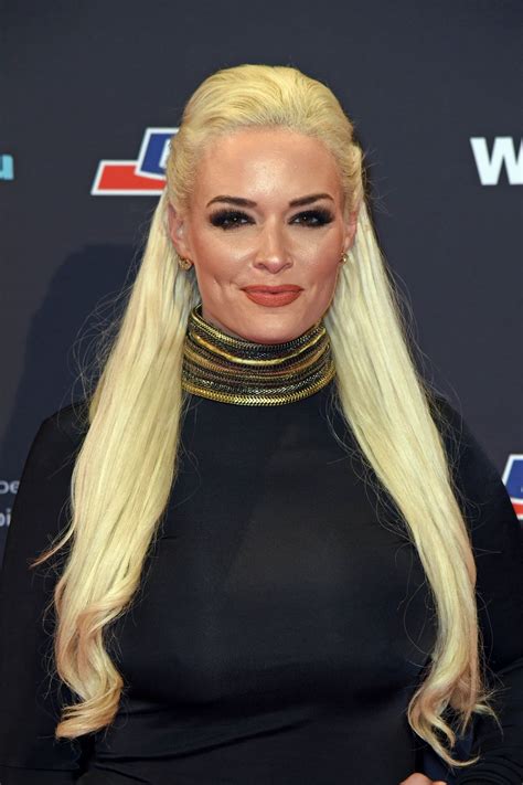 She is known for her work on mute (2018), die martina hill show (2018) and frauchen und die deiwelsmilch (2014). DANIELA KATZENBERGER at 1live Krone Awards 2018 12/06/2018 ...