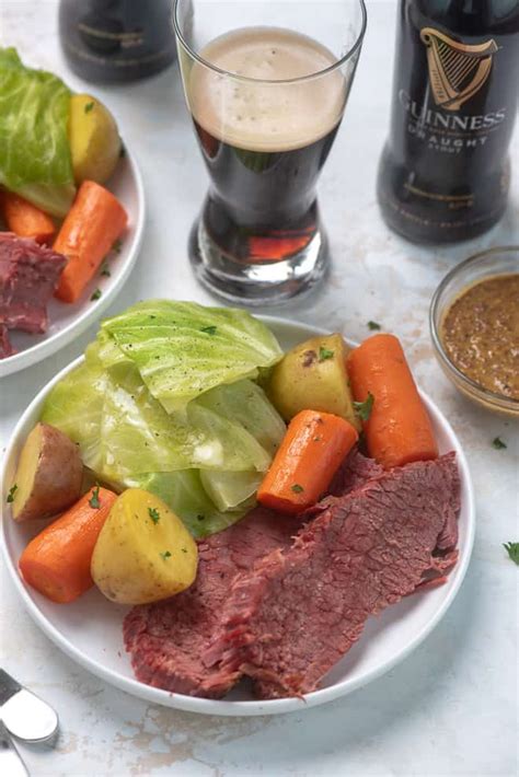 I'm talking potatoes, cabbage and carrots! Corned Beef And Cabbage Instant Pot Recipe : Instant Pot ...