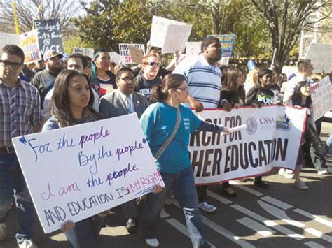 College Students Protest Cuts To Higher Education El Vaquero