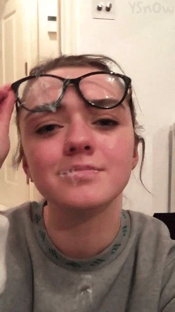 Maisie Williams Cum Facial Random Photo Gallery Comments