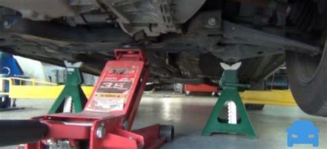 Size, by type a lifter transfers are: How to use a floor jack to lift a car | Using 4 Steps