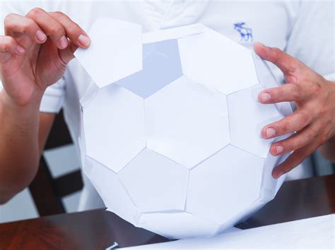 Get there early as this one is bound to be not only epic, but magical. 3 Ways to Make a Sphere Out of Paper - wikiHow