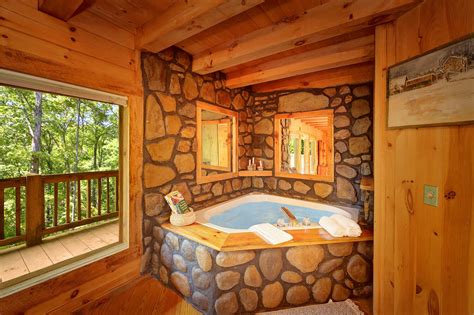 Perfect for romantic getaways and honeymoons. Buckhaven 1 Bedroom Honeymoon Cabin in Gatlinburg Elk ...