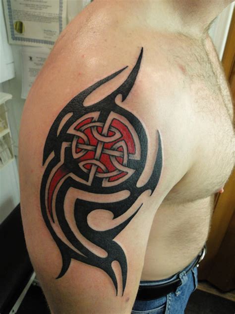 Celtic Tribal Tattoo On Right Shoulder