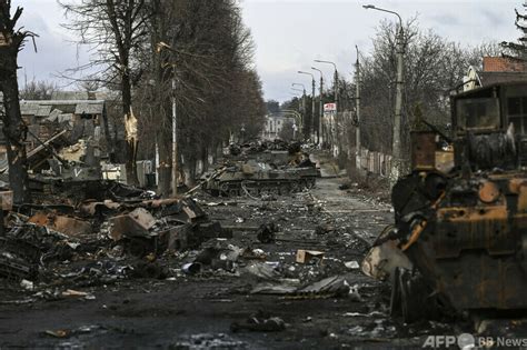 後ろ手に縛られた村長ら5人の遺体発見 ウクライナ首都西方 写真3枚 国際ニュースAFPBB News