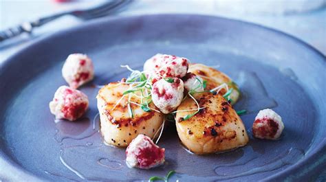 Es el área de cocina donde se elaboran todas las recetas que requieren de una preparación mínima. Cocina japonesa recetas fáciles: tempura de callo de hacha