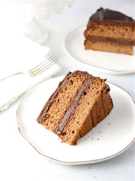 From a delicisous fruit based cake to chocolate covered banana, you won't miss a with whole foods and natural products, desserts can taste exceptional without hindering health. Healthy Birthday Cake (Fruit-Sweetened!) | Recipe (With ...