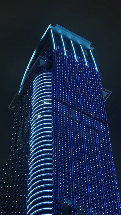 Nina Towers Megaconstrucciones Extreme Engineering