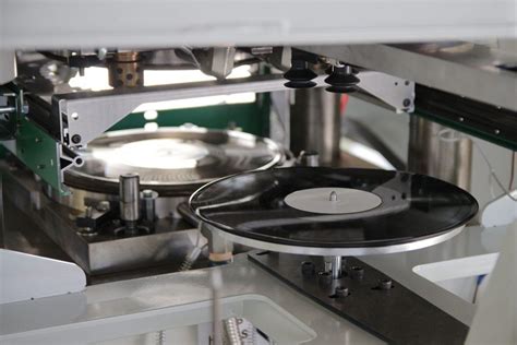 Hand Drawn Pressing Brings New Technology To Vinyl Records