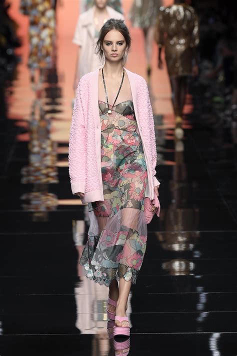 Italian fashion house fendi is renowned for their playful and bright colour clothes and shoes. FENDI SPRING SUMMER 2020 WOMEN'S COLLECTION | The Skinny Beep