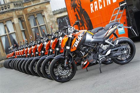 Explore ktm 125 duke price in india, specs, features, mileage, ktm 125 duke images, ktm news, 125 duke review and all other ktm bikes. KTM 125 Duke launched in Europe, 200 Duke for India soon ...
