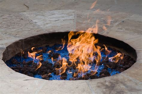 30 Modern Fire Pit Designs For Your Back Yard
