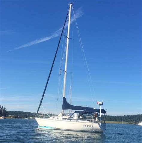 Crown 34 Foot Sailboat Classifieds For Jobs Rentals Cars Furniture