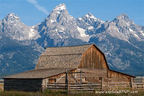 See The Moulton Barns On Mormon Row One Of Grand Tetons Famous Four