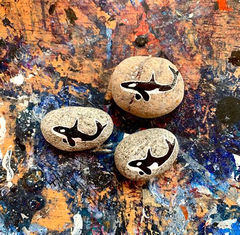 Killer Whales Painted Pebbles Set Of 3 Hand Painted Orca Etsy
