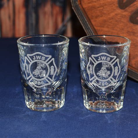 a pair of personalized shot glass 2 oz