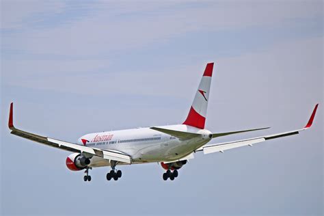 Oe Laz Austrian Airlines Boeing 767 300er 1 Of 6 In Fleet